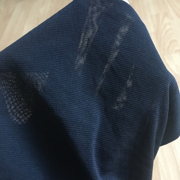 Sheer Mesh Ruched Top - Picture 4 of 5